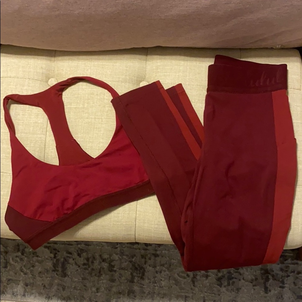 Lululemon Leggings and Sports Bra Set